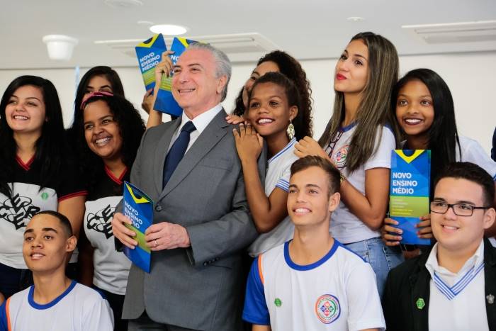 TEMER Beto Barata PR