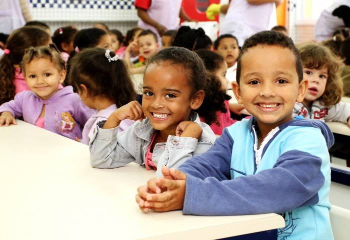 O Governador, Geraldo Alckmin, Inaugura junto com o Prefeito Gilberto Kassab, o Centro de Educacao CEI CDHU Itaim A