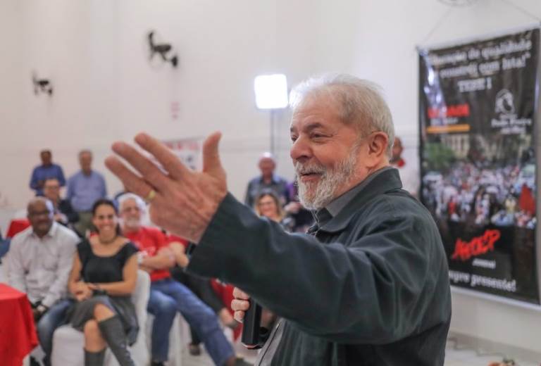 Herdeira de banco suíço doa R$ 500 mil para Lula após bloqueio de Moro