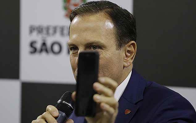 João Doria anuncia parceria entre o Waze e a CET