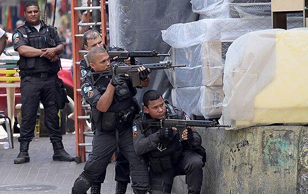 Temer autoriza envio de 950 homens das Forças Armadas para a Rocinha