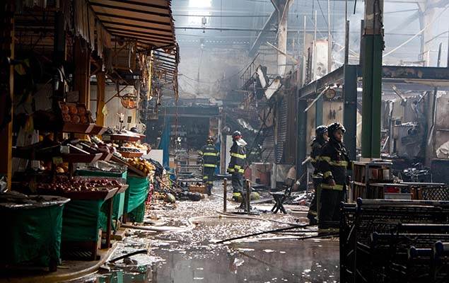 Incêndio atinge o Mercado de Santo Amaro, na Zona Sul de SP