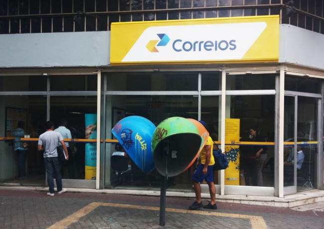 TST determina que Correios garantam efetivo mínimo de 80%