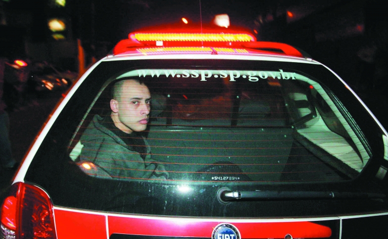 Justiça manda Alexandre Nardoni voltar para o regime fechado