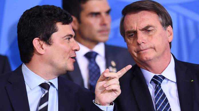 Para Bolsonaro, Moro atuou para dificultar posse de armas para ‘cidadão de bem’