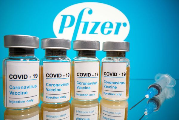 Chega ao País o 1º lote de vacinas contra covid da Pfizer, com 1 milhão de doses