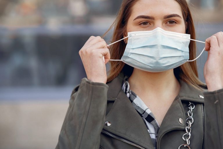 Aumento de infecções respiratórias em dezembro alerta para manutenção de cuidados