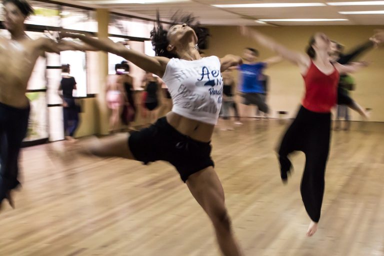 Escolas de dança e de música abrem processo seletivo em São Paulo