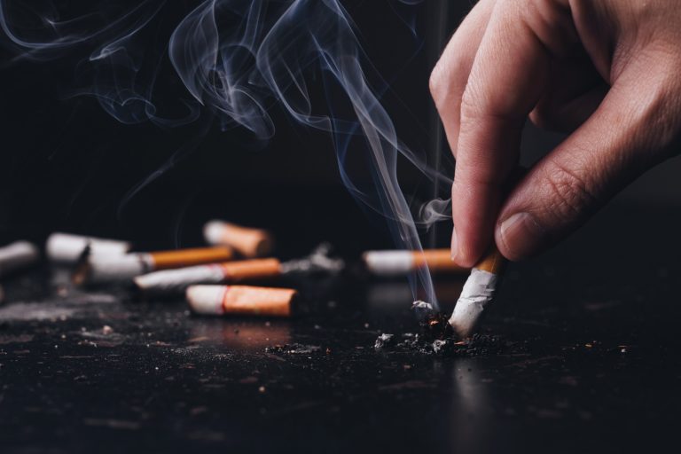 Metade do ambulatório de fumo do Hospital do Servidor de SP foi internado por cigarro